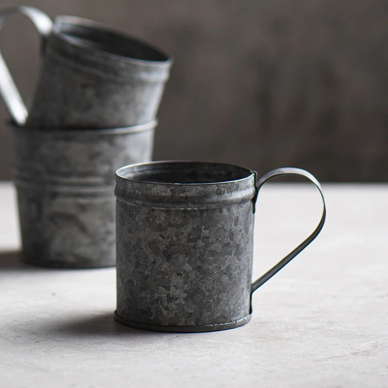Mini copo de ferro para flores, copo retrô de metal pequeno com alça, vaso de plantas, adereços para fotografia, ferramentas de decoração para casa