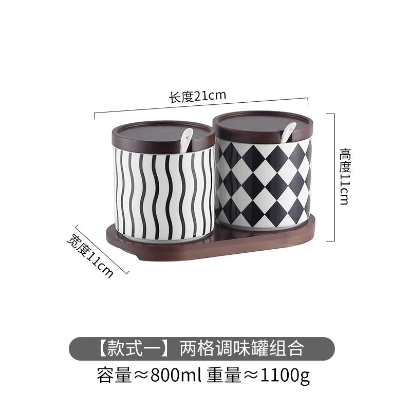 Preto e branco listrado cerâmica tempero jar com tampa de madeira spice açúcar jar cozinha chili sal armazenamento frascos utensílios de cozinha novo