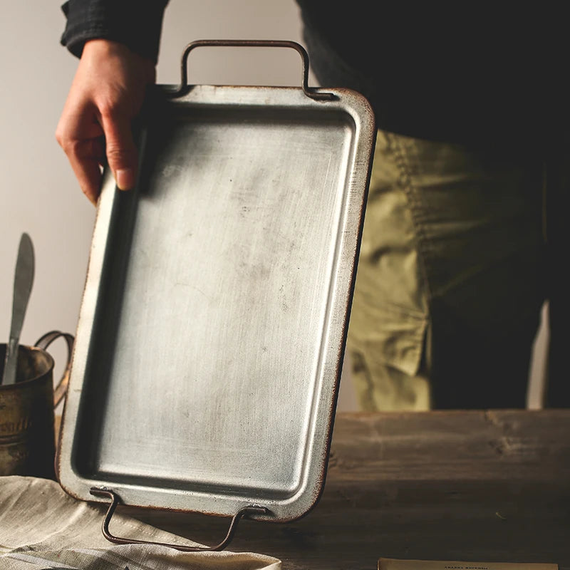 Bandeja retro do armazenamento do ferro forjado do metal com punho, bandeja da sobremesa do pão, decoração clássica home, tiro suportes, novo