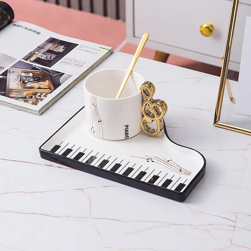 Xícara de café cerâmica europeia com pires, caneca latte caseira, leite matinal delicado, caneca de aveia, piano tecla preta e branca, 200ml
