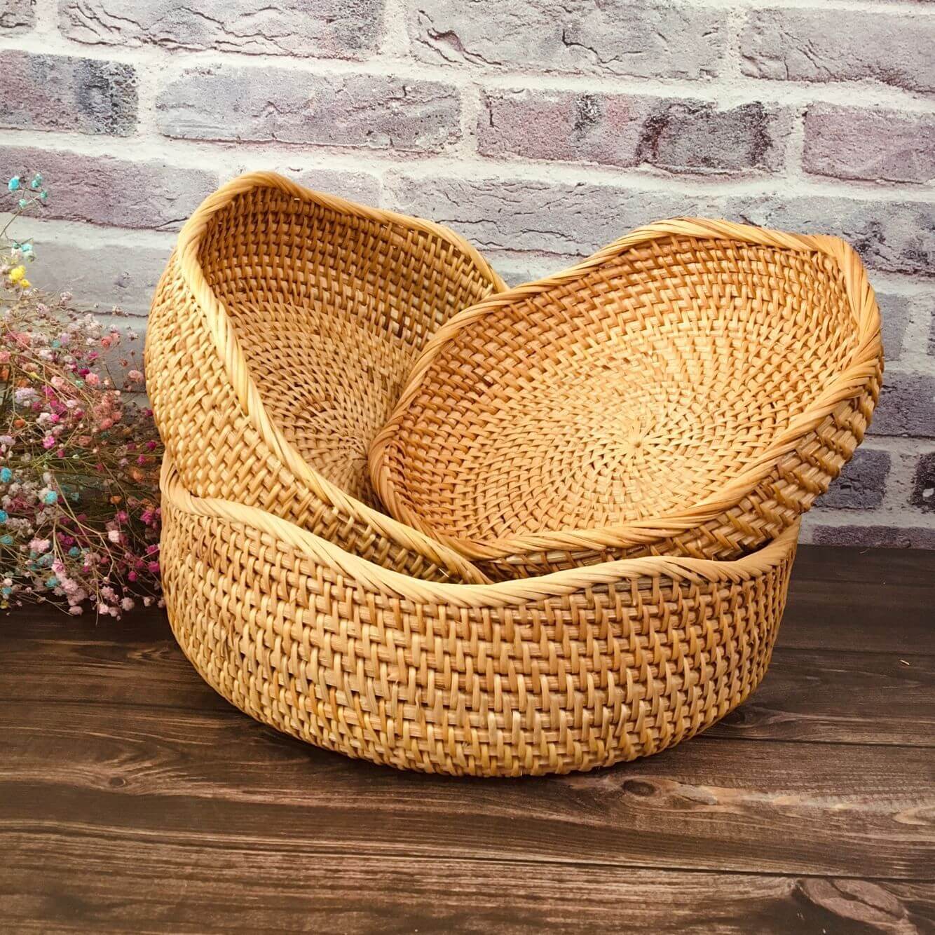 Fruteira de Mesa em Rattan, Fruteira em Vime, Fruteira Decorativa, Cesto Decorativo, Cesto Para Frutas, Cesto Organizador, Cesto Pratico, Loja Comprinha do Futuro